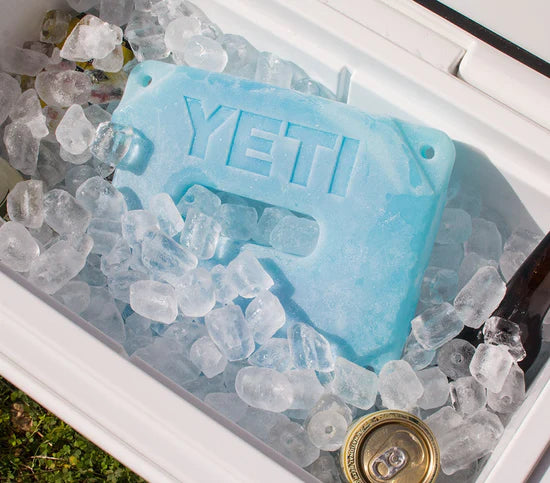 https://www.fishingandoutdoorworld.com.au/cdn/shop/articles/YETI_Ice_Cooler_Accessories_Product_overview_Image_Lifestyle-1x_800x800.webp?v=1677119555