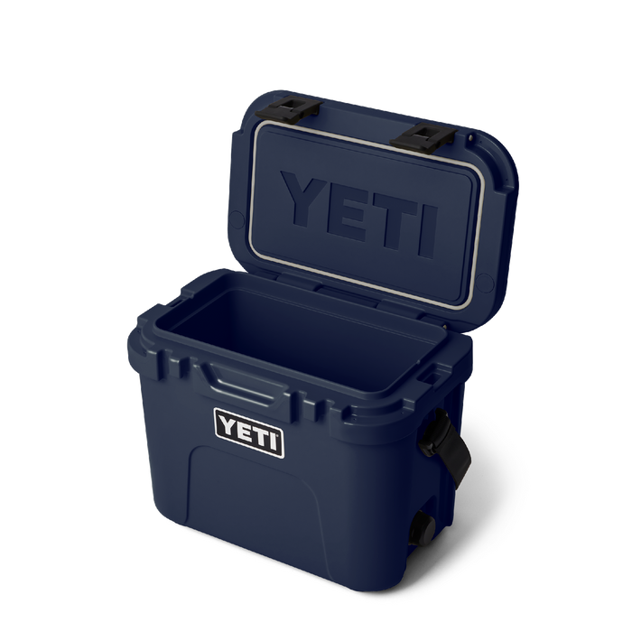 Yeti Roadie 15 [col:navy]